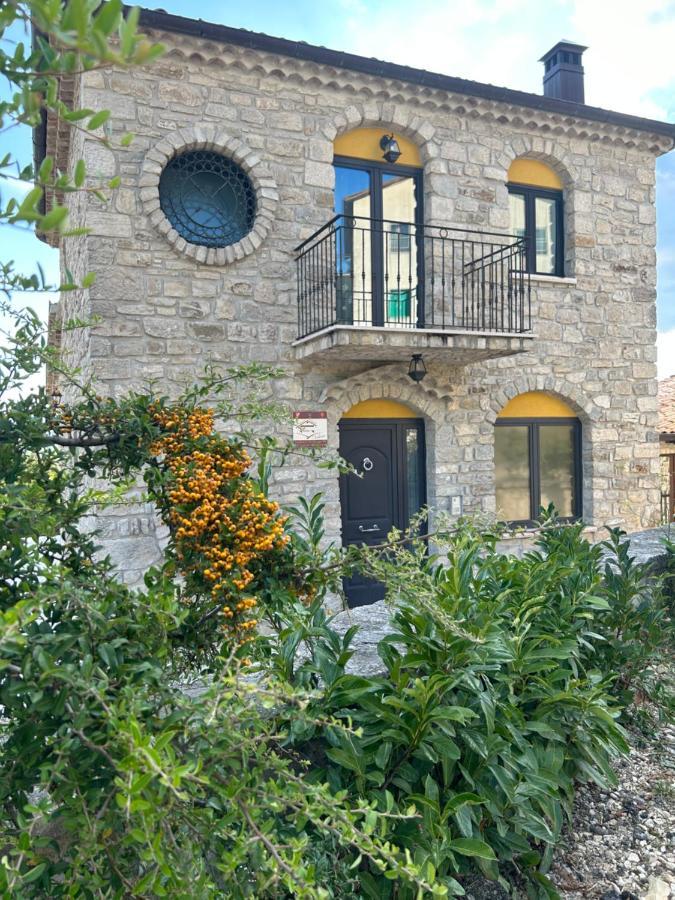 Dimora Rurale Valerio Bed and Breakfast Cercemaggiore Buitenkant foto