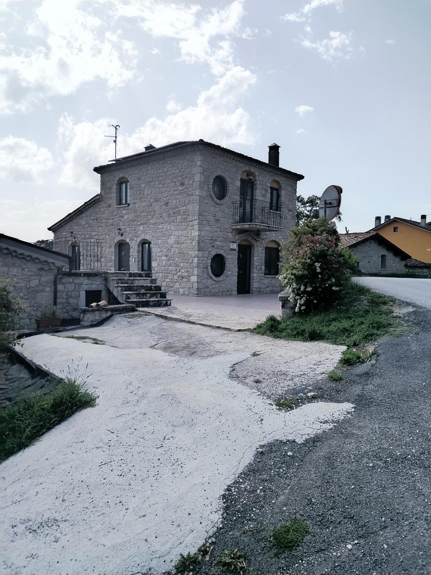 Dimora Rurale Valerio Bed and Breakfast Cercemaggiore Buitenkant foto